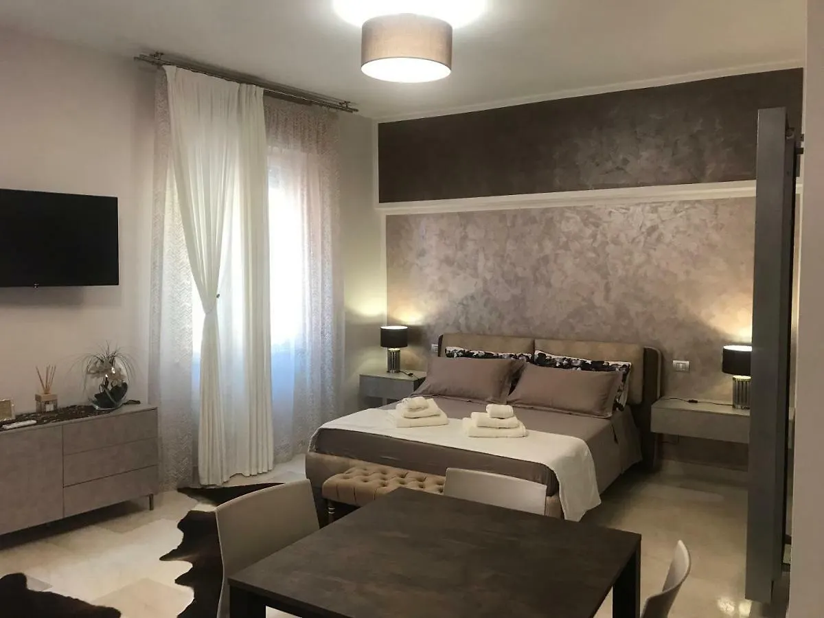 Via Roma 12 Βερόνα 0*,  Ιταλία