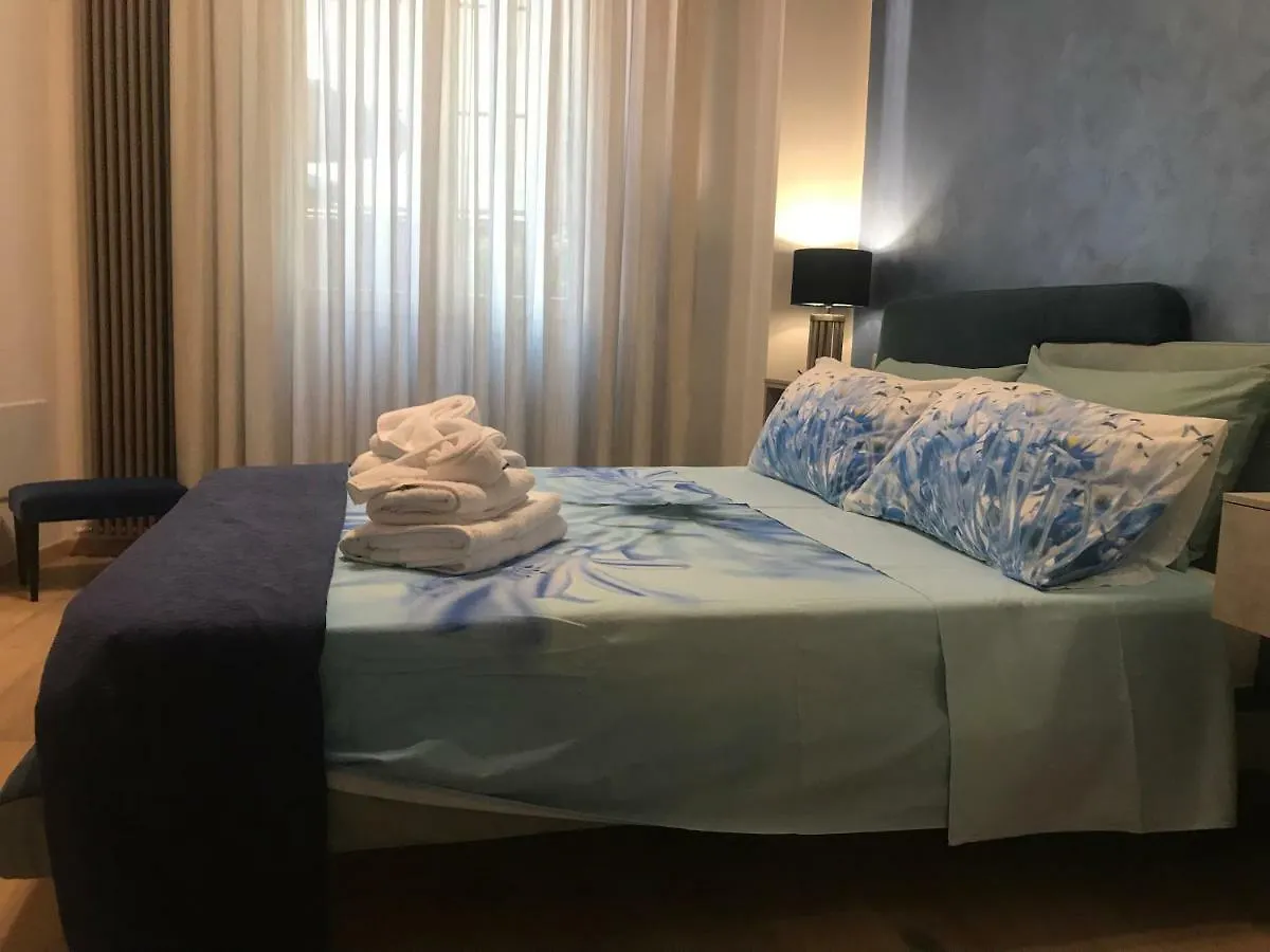 Via Roma 12 Verona Guest house